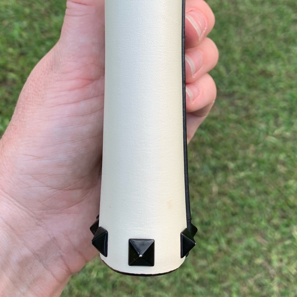 Valentino Rockstud Wallet - Picture 13 of 16